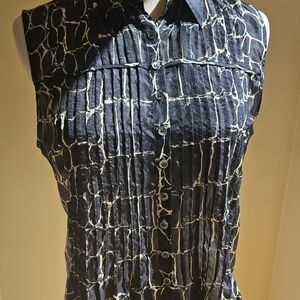 Armani Collezioni White and Blue Sleeveless Button Down Shirt